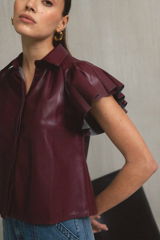 Elan - Blusa de couro sintético com mangas esvoaçantes