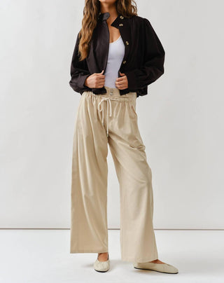 Aaron & Amber - Brynne Short Balloon Trench Jacket