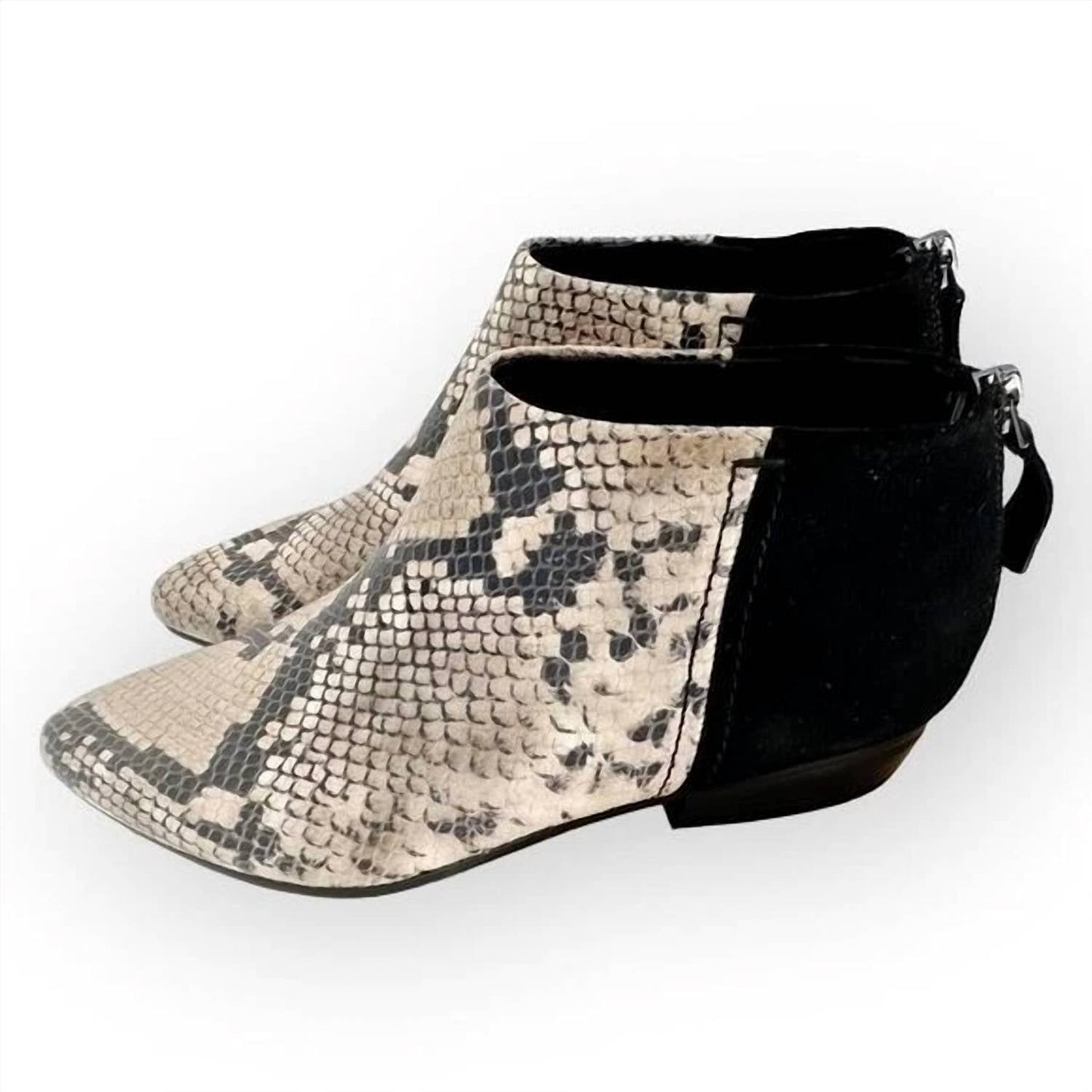 Naked Feet - Women's Chi Bootie