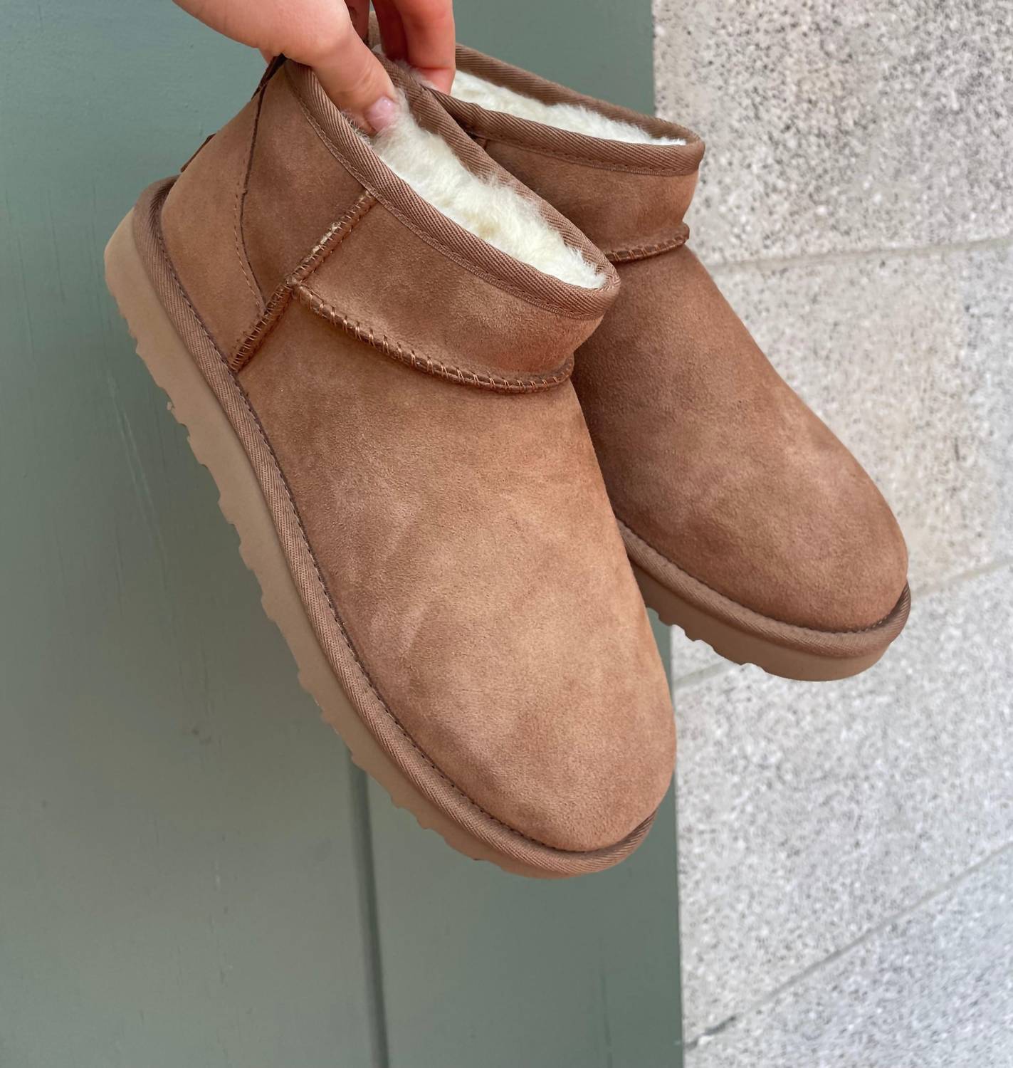 Ugg - Women's Classic Ultra Mini Boots