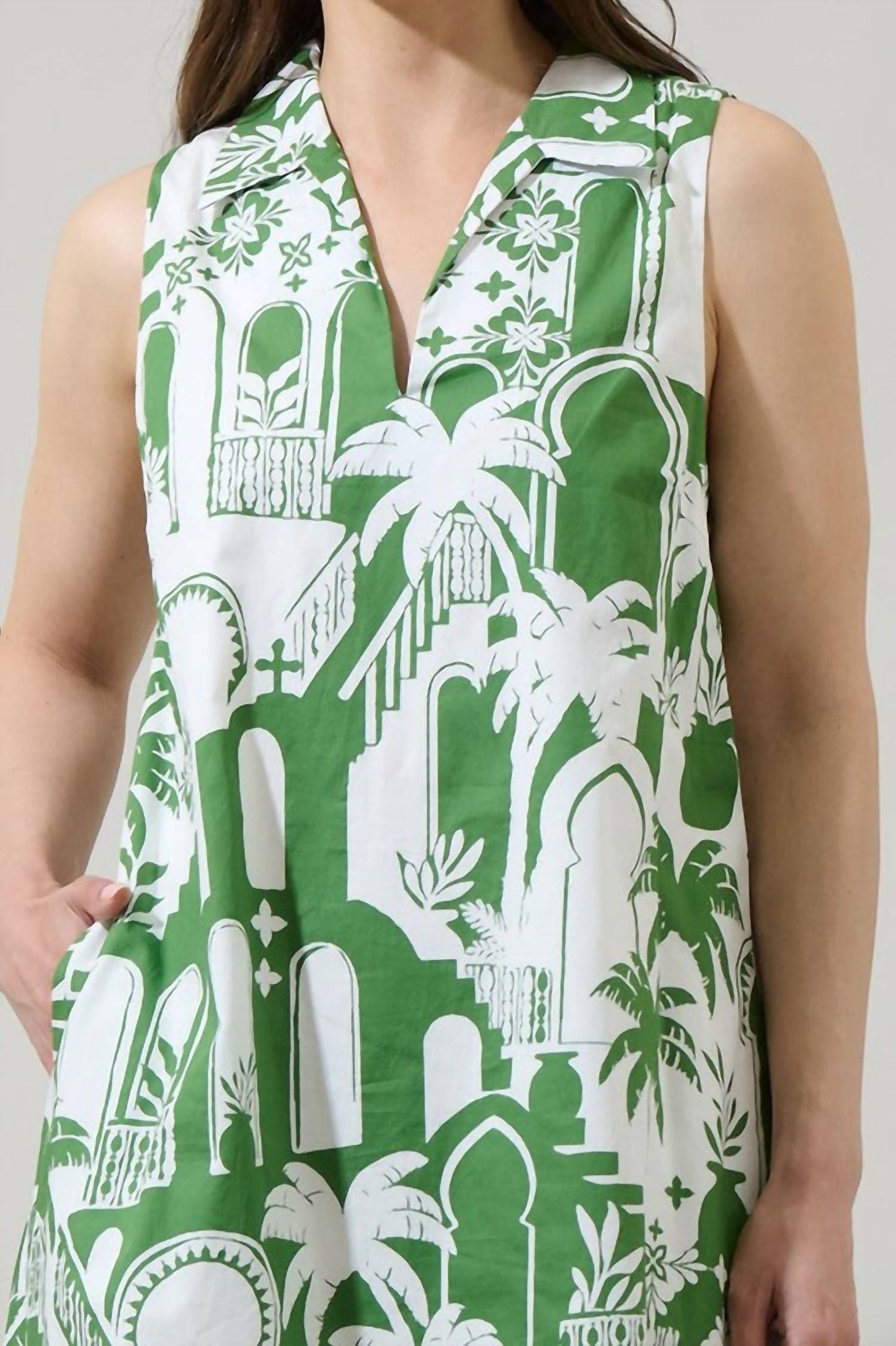 Sugarlips - Hannah Collared Shift Mini Dress