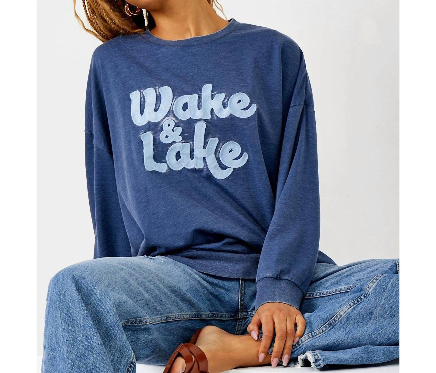 Charlie Paige - Relaxed Crew Neck Pullover - Wake & Lake