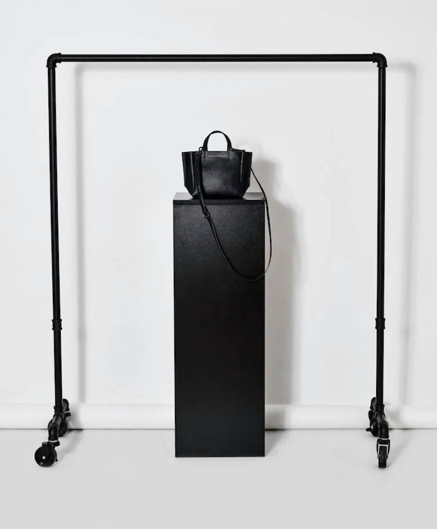 Ampersand As Apostrophe - Women's Leather Micro Tote