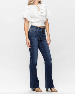 Judy Blue - Calça Jeans Bootcut Vintage com Bainha Desfiada