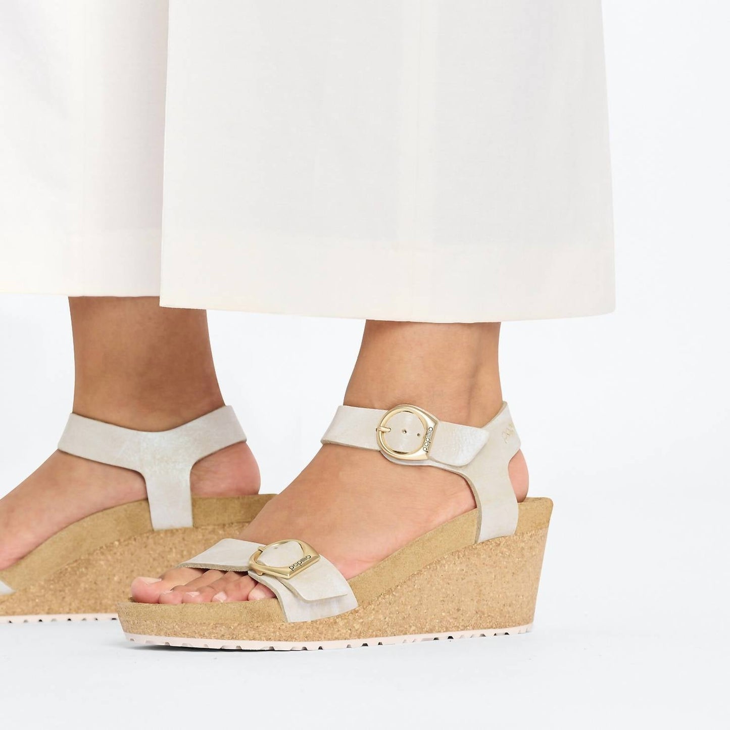 Birkenstock - Women's Soley Ring-buckle Leather Wedge Sandal - Narrow