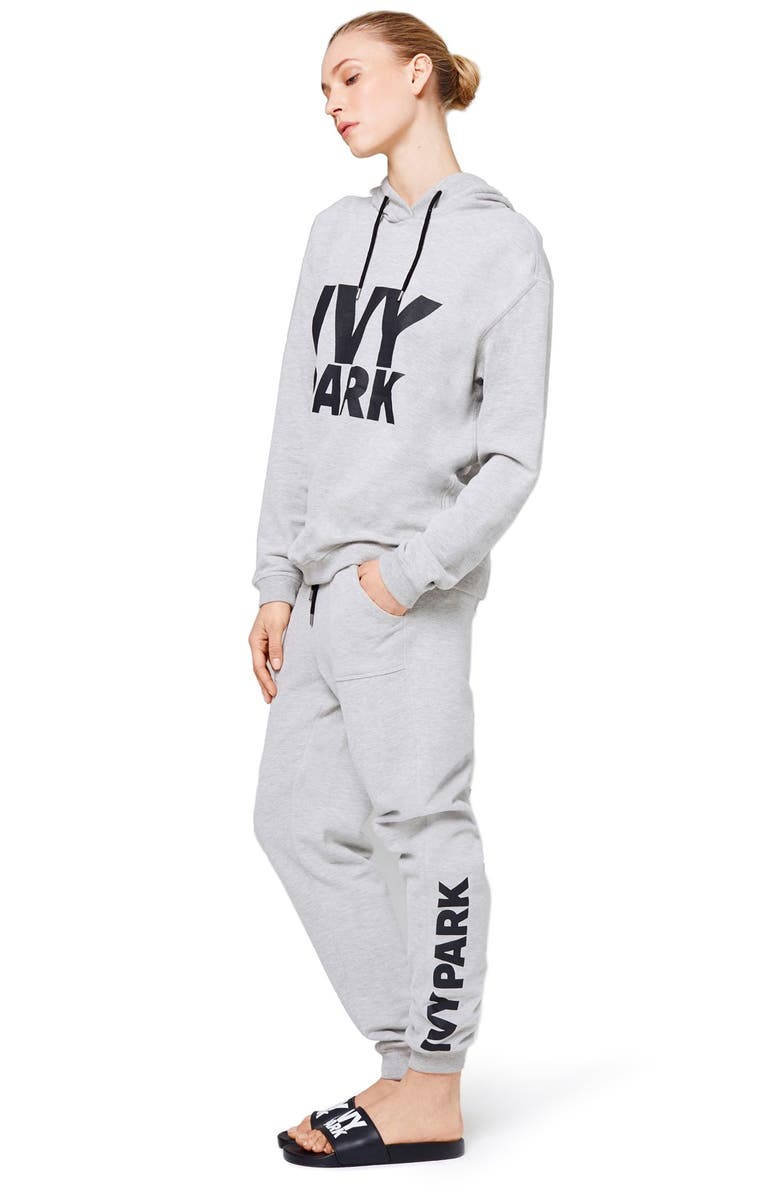 Calça jogger feminina com logo Ivy Park e perna justa, tamanho X-S, cinza