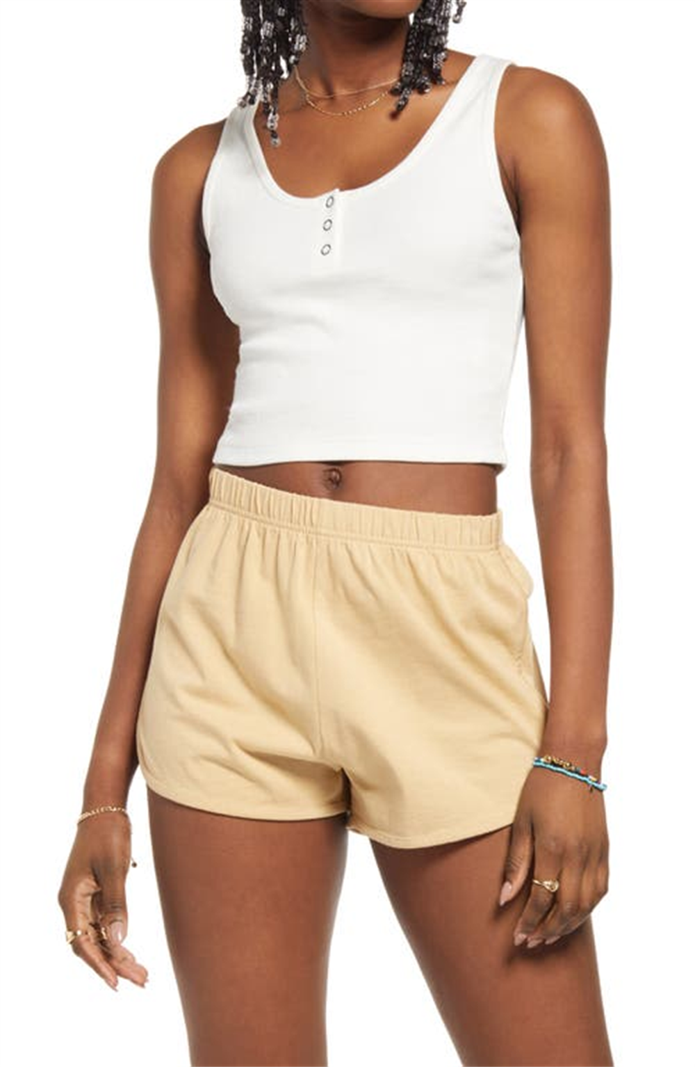 Camiseta curta Henley com mistura de algodão orgânico Bp., cor marfim, tamanho médio