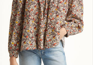 Treasure &amp; Bond Blusa franzida ombro a ombro marrom-marfim Cally Floral tamanho grande
