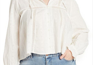 Treasure &amp; Bond Top com decote em V e ilhós Shiffly, cor marfim, tamanho 3X