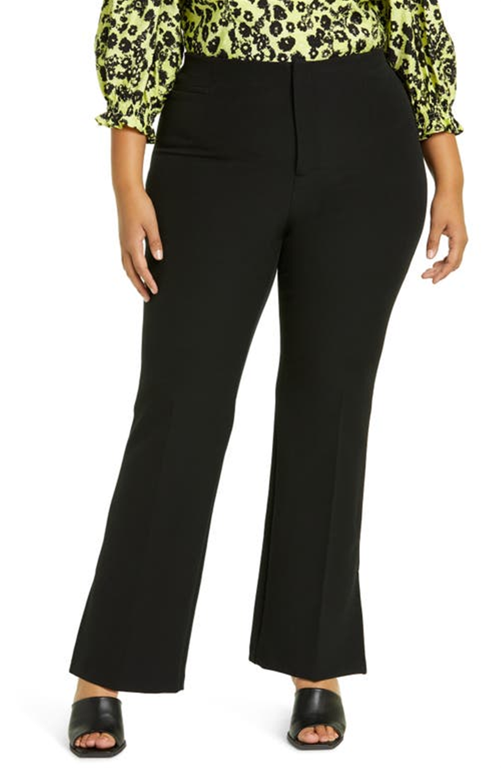 Calça Flare Preta Feminina Open Edit Tamanho 2X