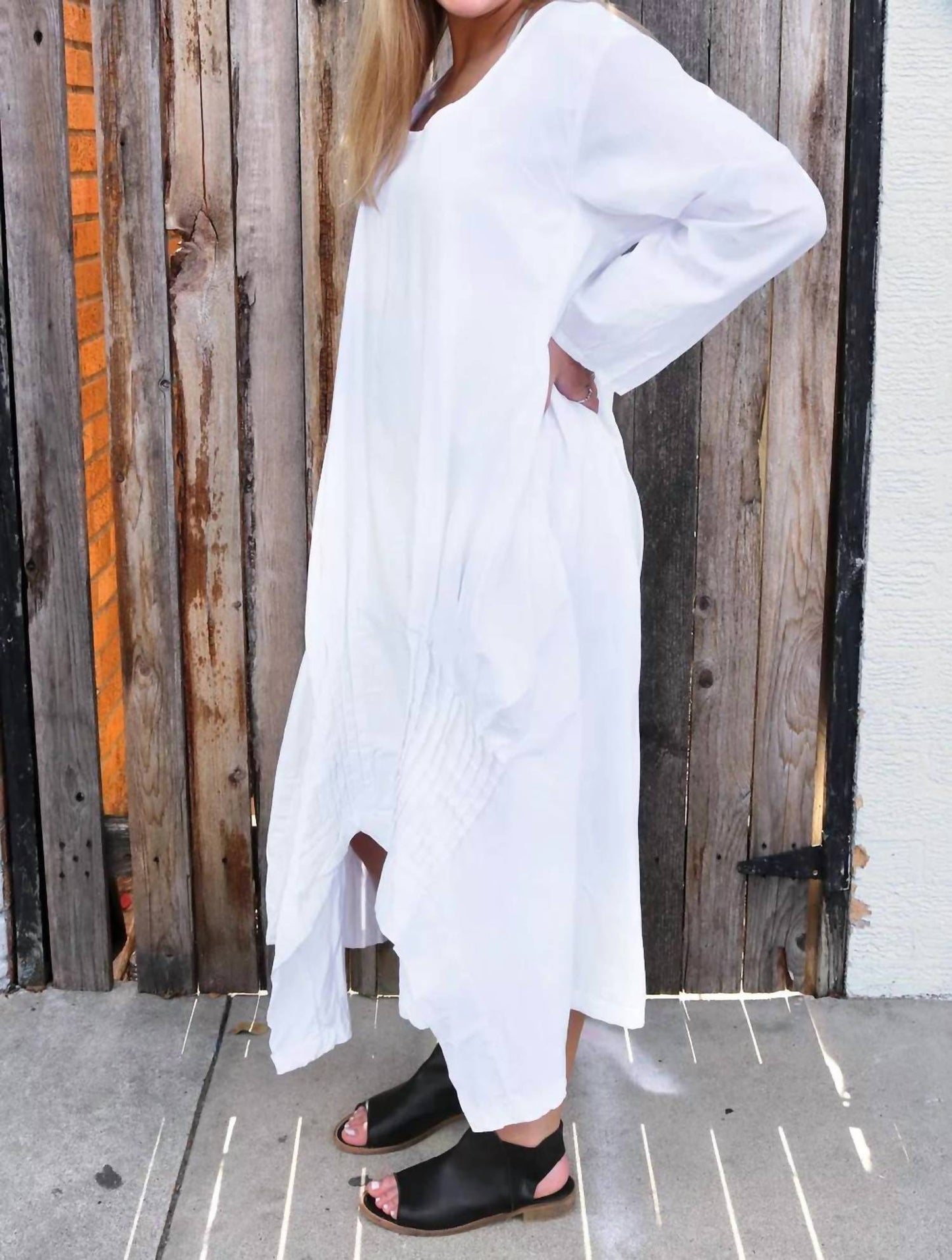 Tulip Clothing - Vestido Lexi