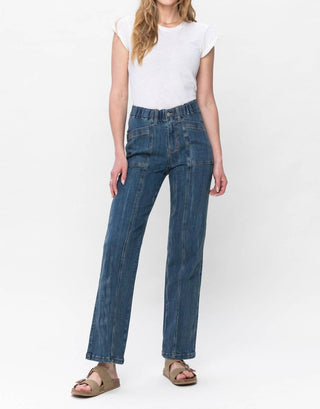 Judy Blue - Calça Jeans Vintage de Cintura Alta e Elástica e Perna Reta