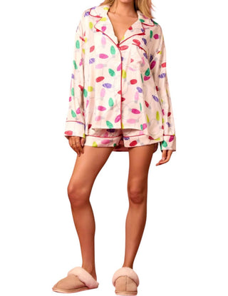 Peach Love - Conjunto de pijama com estampa de luzes de Natal em cetim