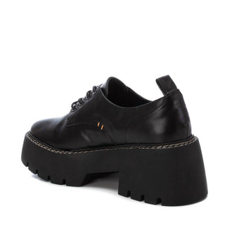 Xti - Mocassins femininos com salto e cadarço