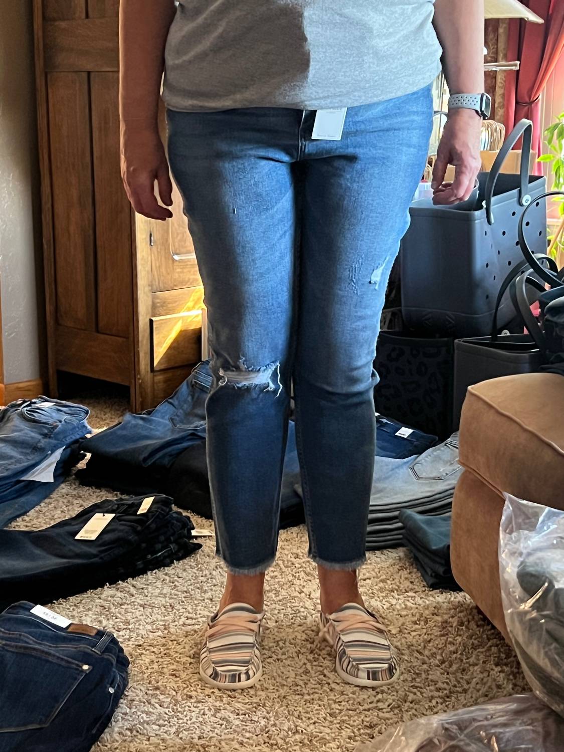 Judy Blue - High Waisted Distressed Jeans