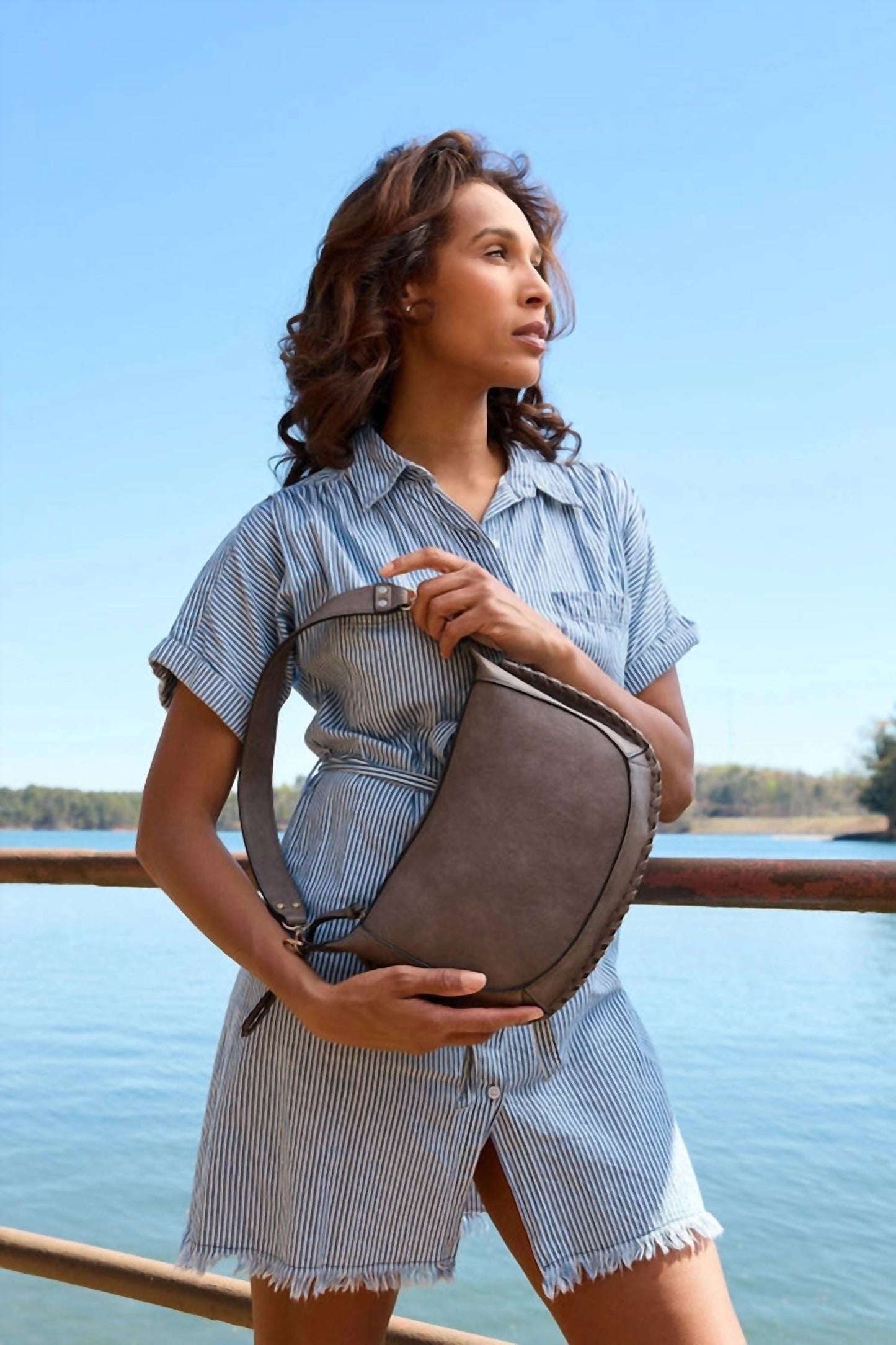 Jen & Co. - Women's Sierra Whipstitch Saddle Bag