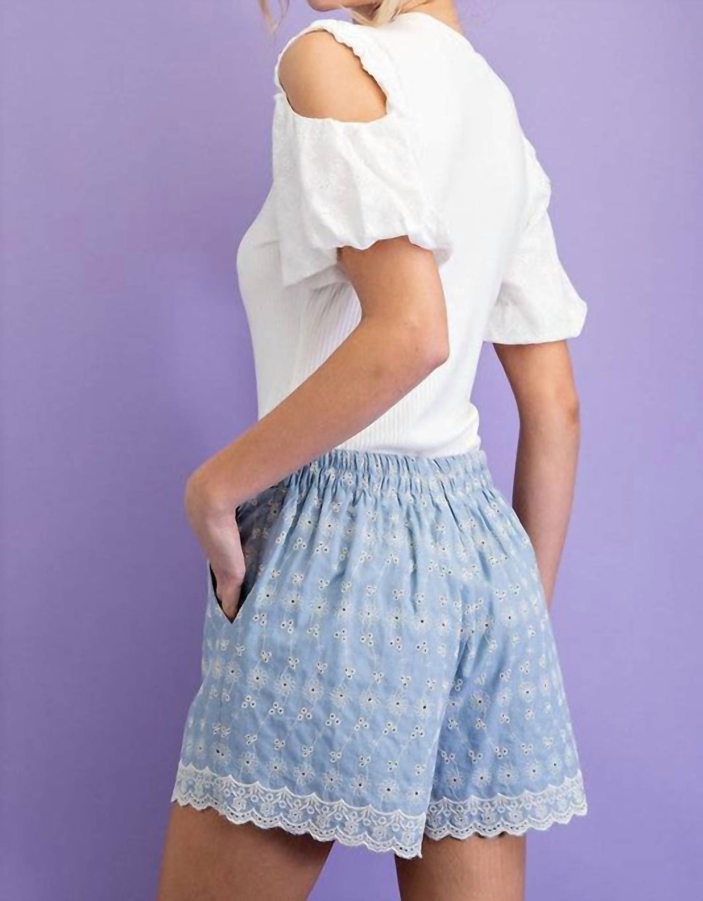 Entro - Eyelet Shorts
