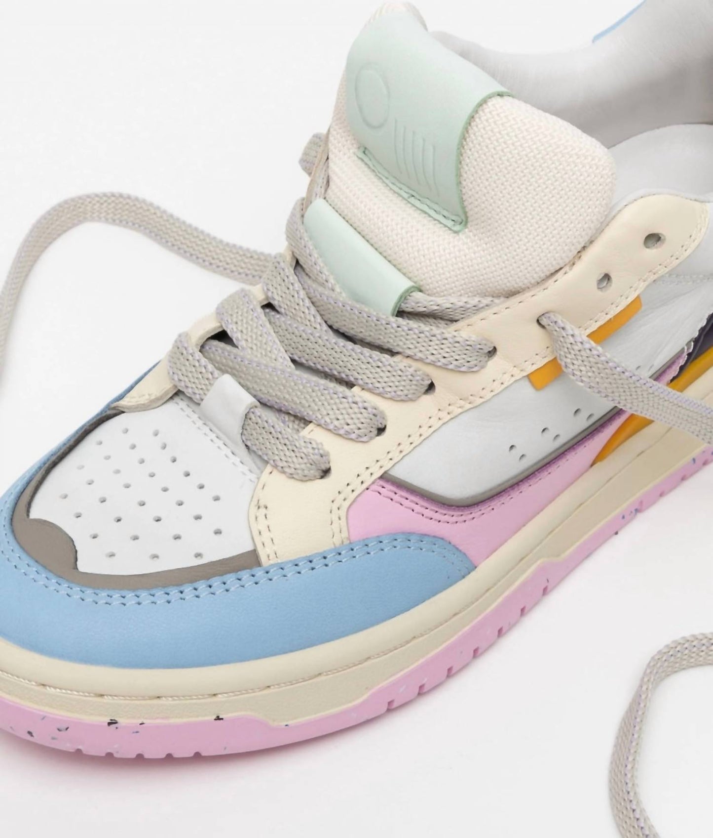 Oncept - Women's Paris Sneakers