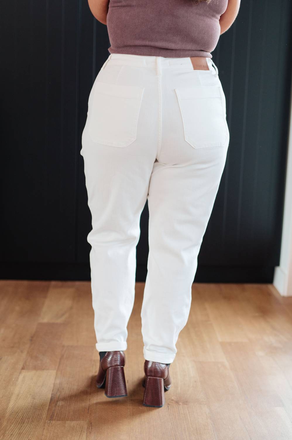 Judy Blue - High Rise Contrast Thread Jogger