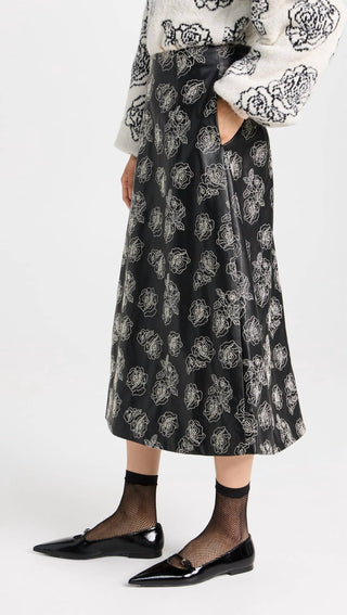 Baum Und Pferdgarten - Saia Shari