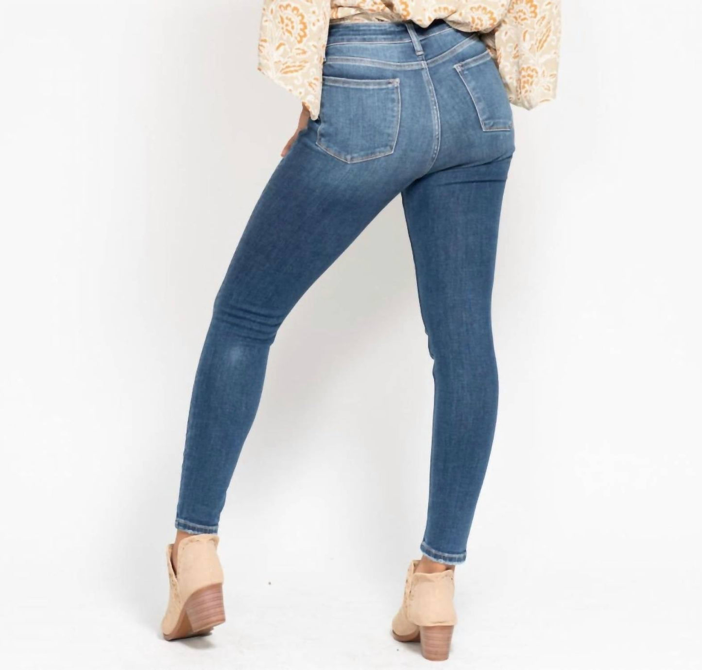 Judy Blue - High Rise Button Fly Skinny Jeans