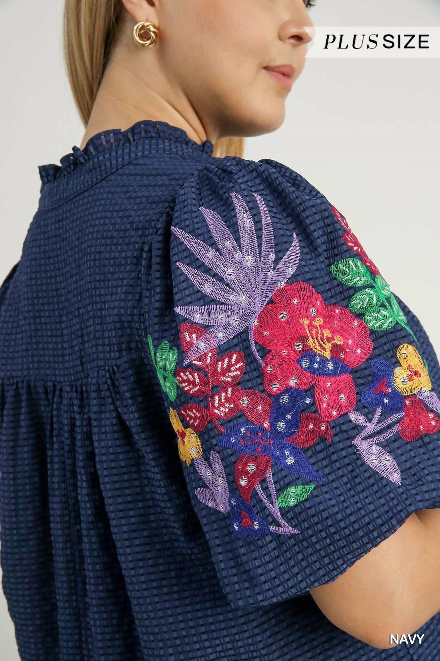 Umgee - Bubble Sleeve Embroidered Blouse