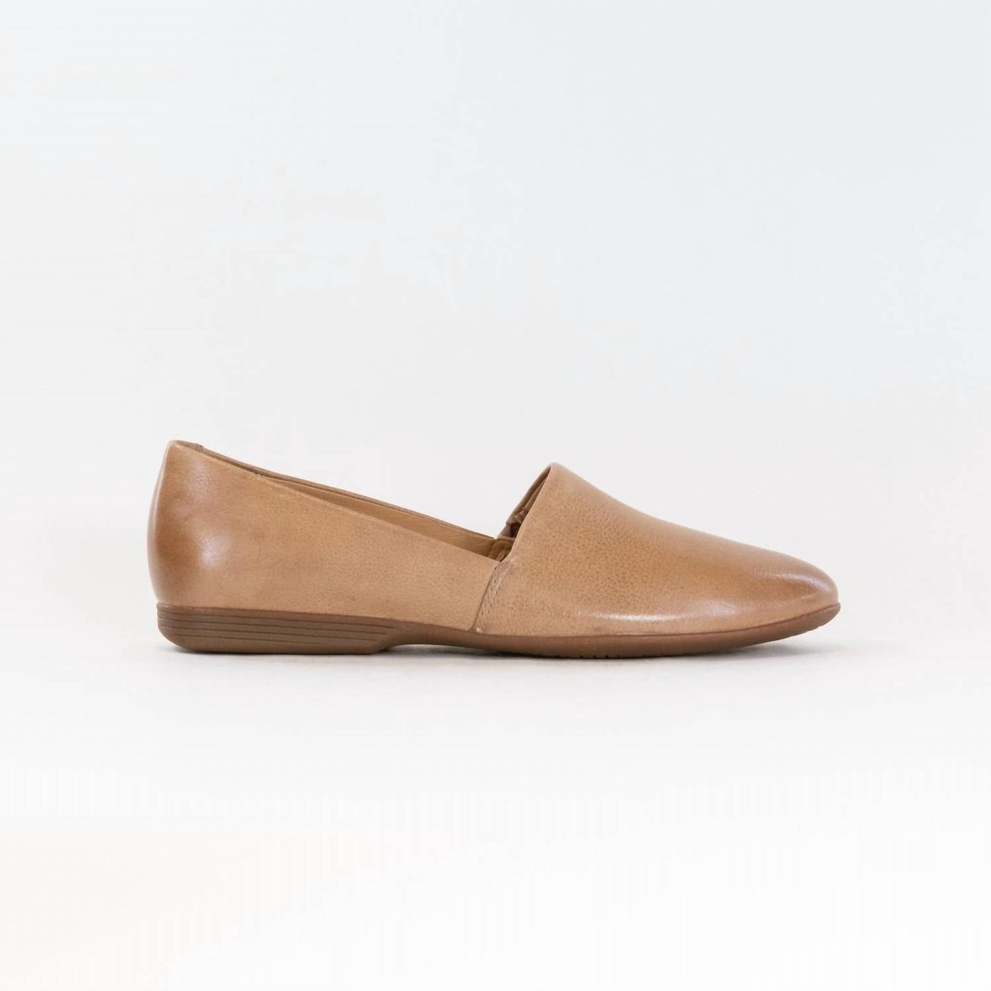 Dansko - Women's Larisa Flat Loafer
