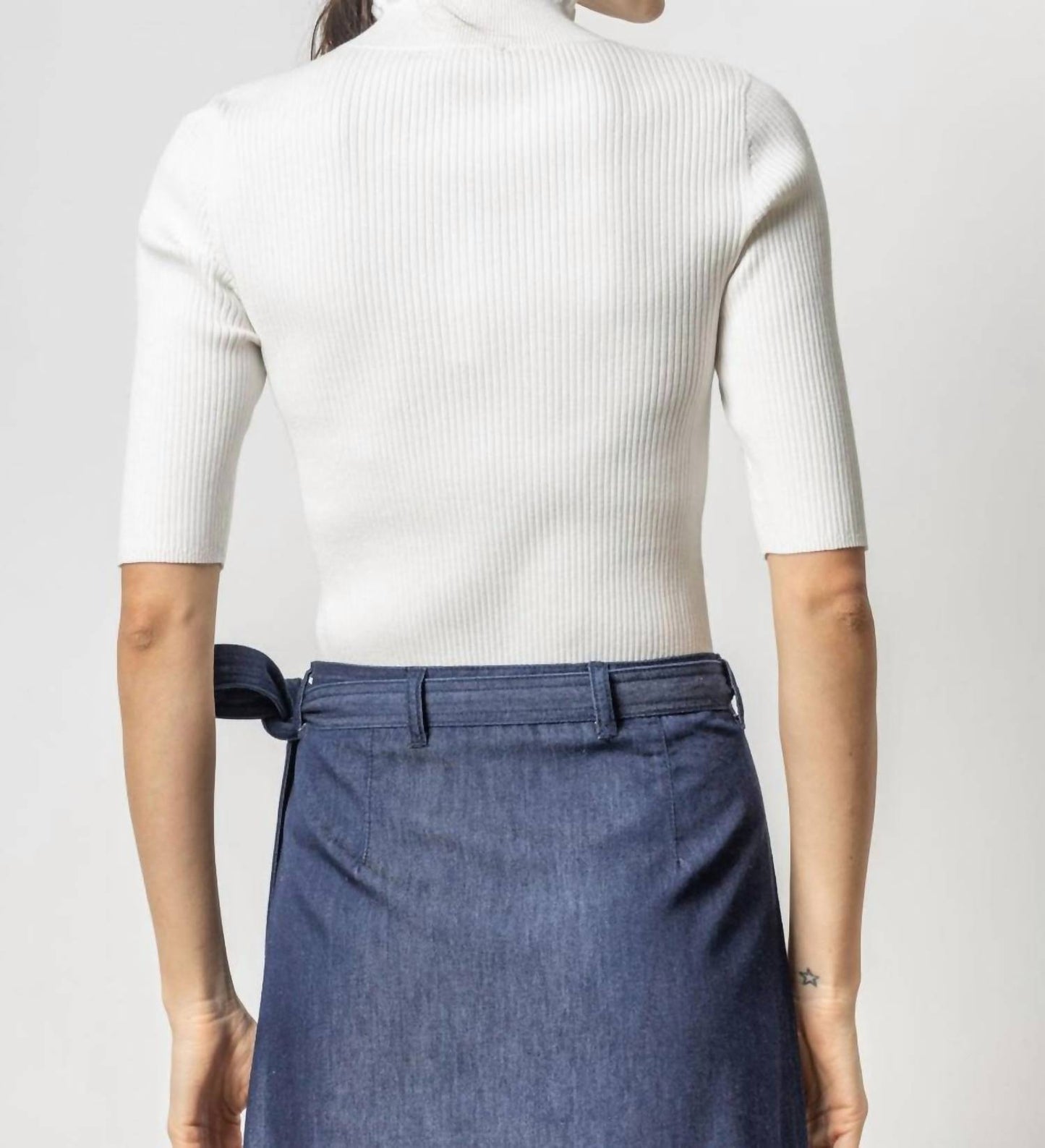 Lilla P - Women's Ruffle Mock Neck Top