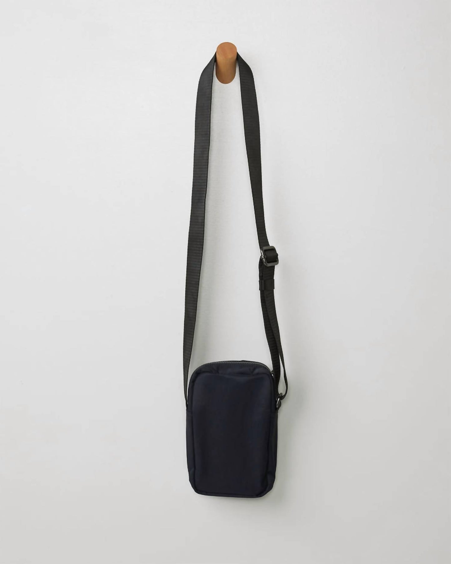 Vuori - Women's All Around Crossbody Bag