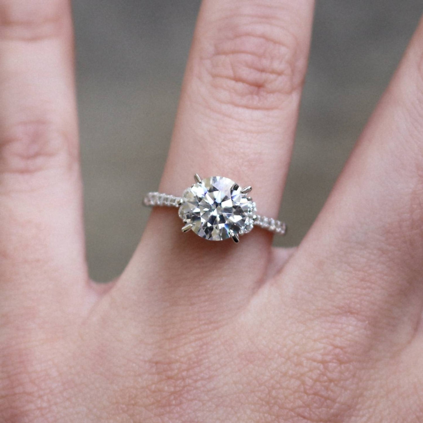 Allyanna Gifts - Women's 2.0ct 8.0mm Moissanite Engagement Ring