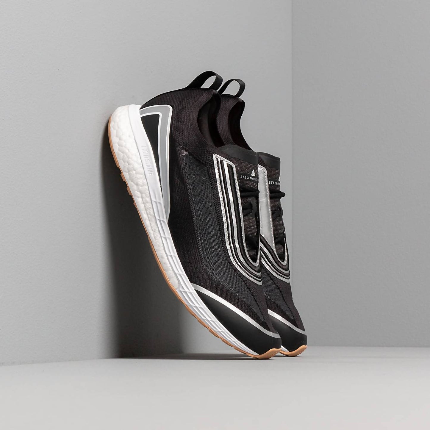 Adidas - Men's Boston Sneakers