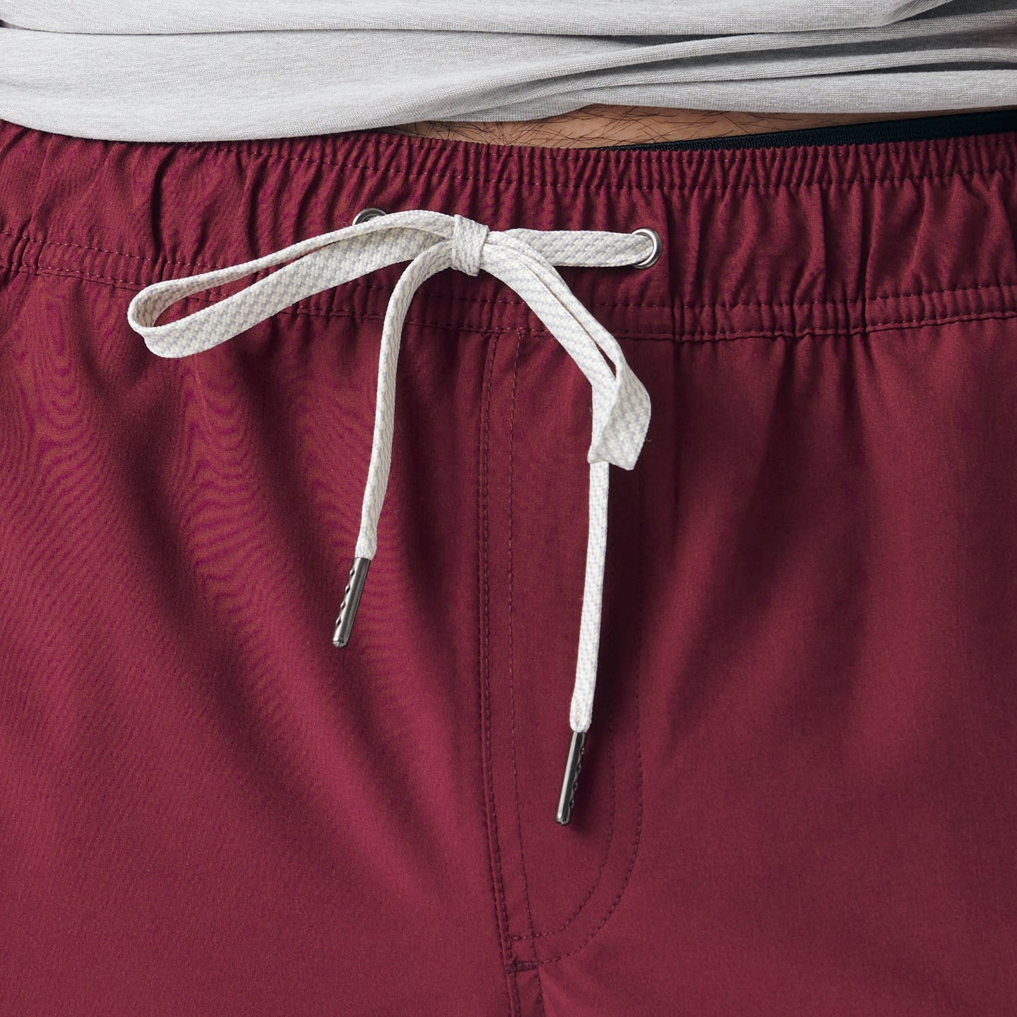 Shorts Active Quick Dry Burgundy com forro