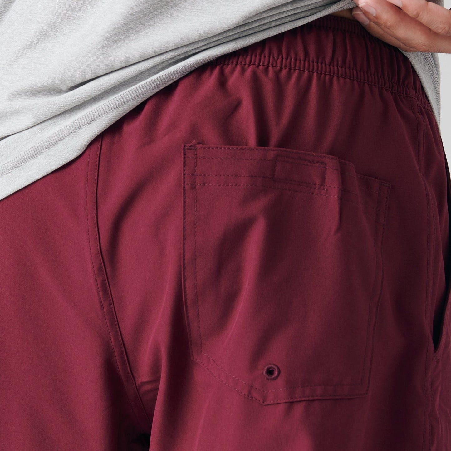 Shorts Active Quick Dry Burgundy com forro
