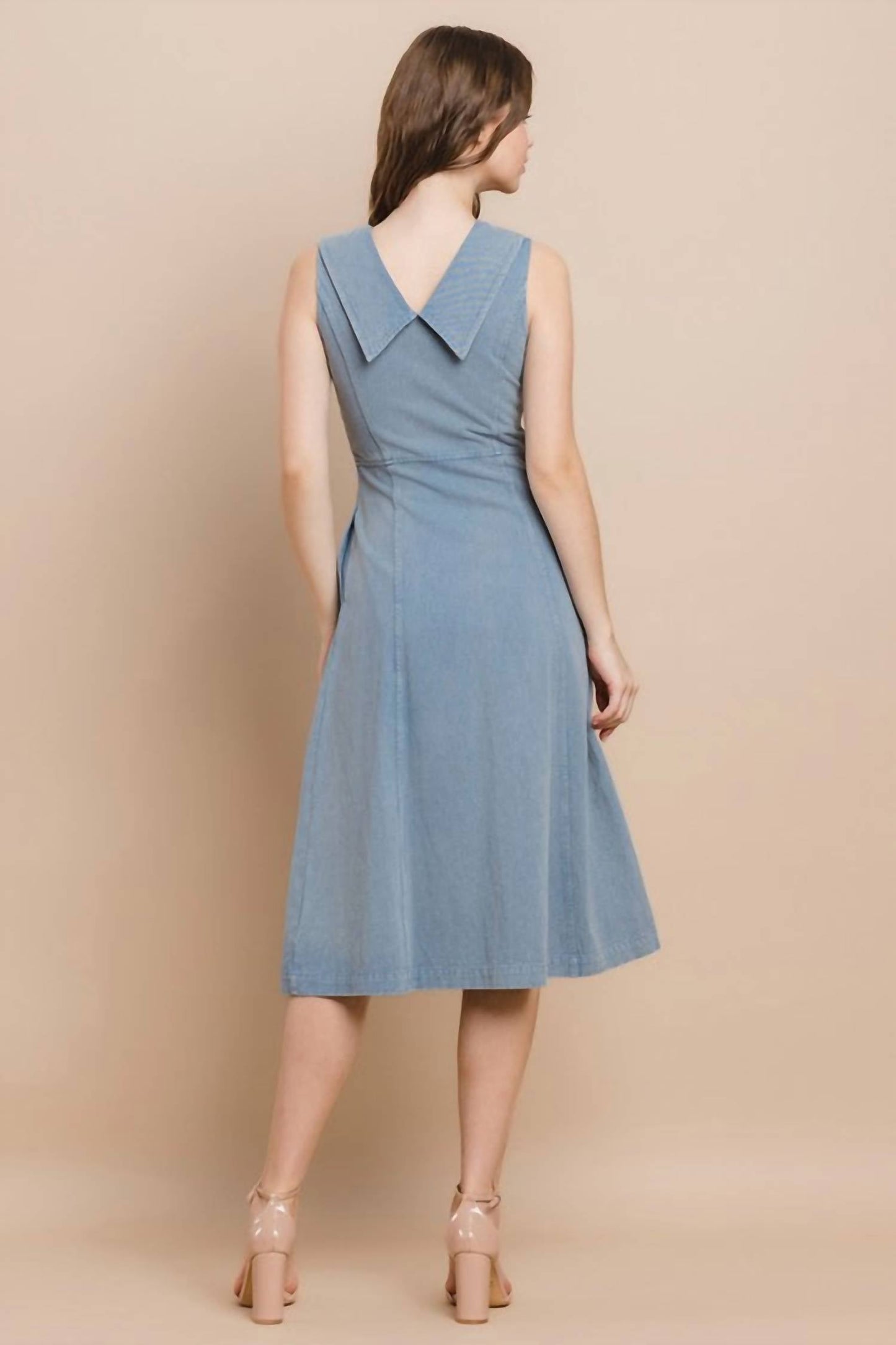 Tcec - V-neck Vintage Midi Dress