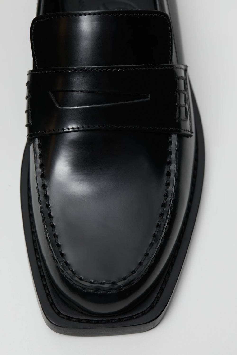 Closed - Women's Italian Leather Loafers