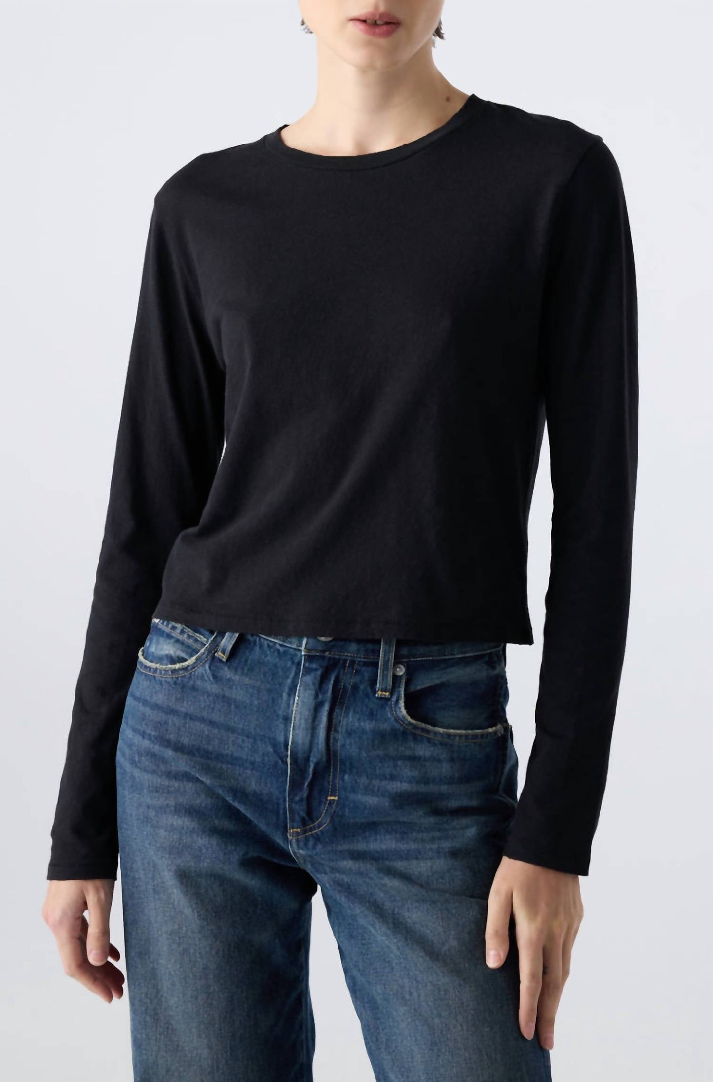 Amo - Long Sleeve Babe Tee