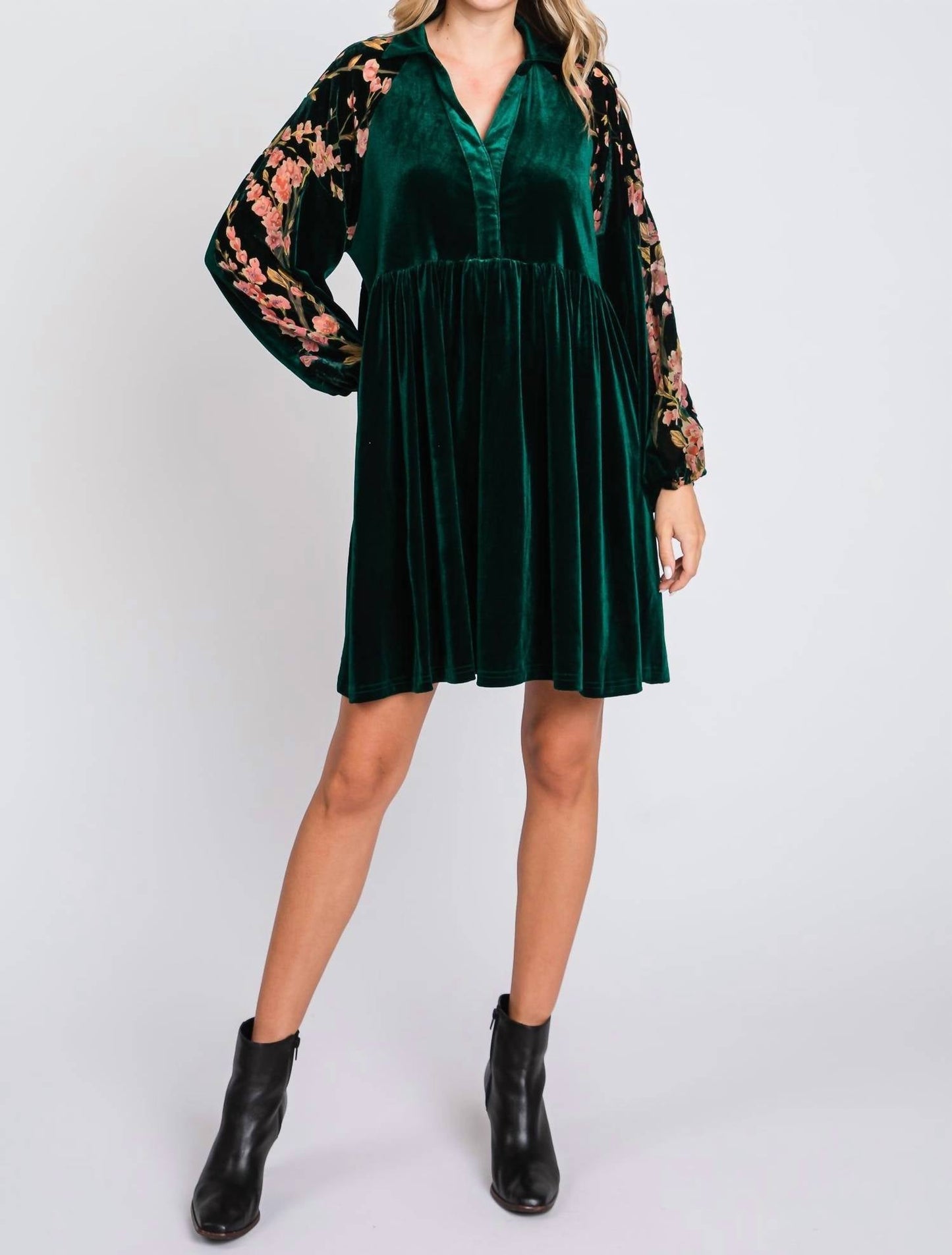 Umgee - Alice V-neck Long Sleeve Mini Dress