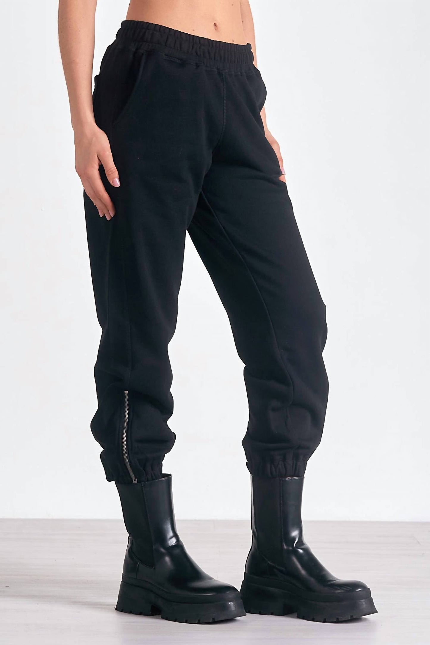 Elan - Heather Jogger with Zipper Detail