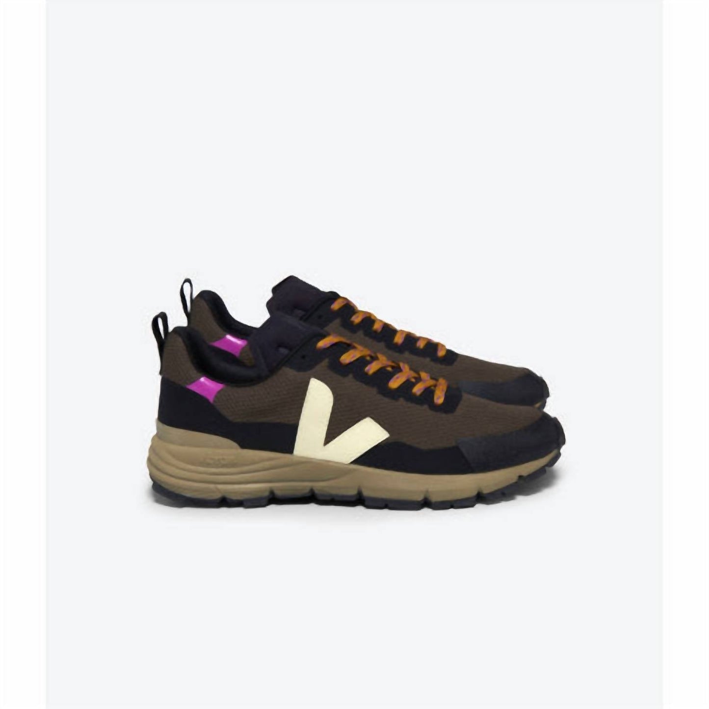 Veja - Women's Dekkan Alveomesh Sneaker