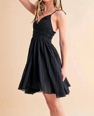 Trendsi - Vestido mini cami com detalhe de renda Aemi+Co
