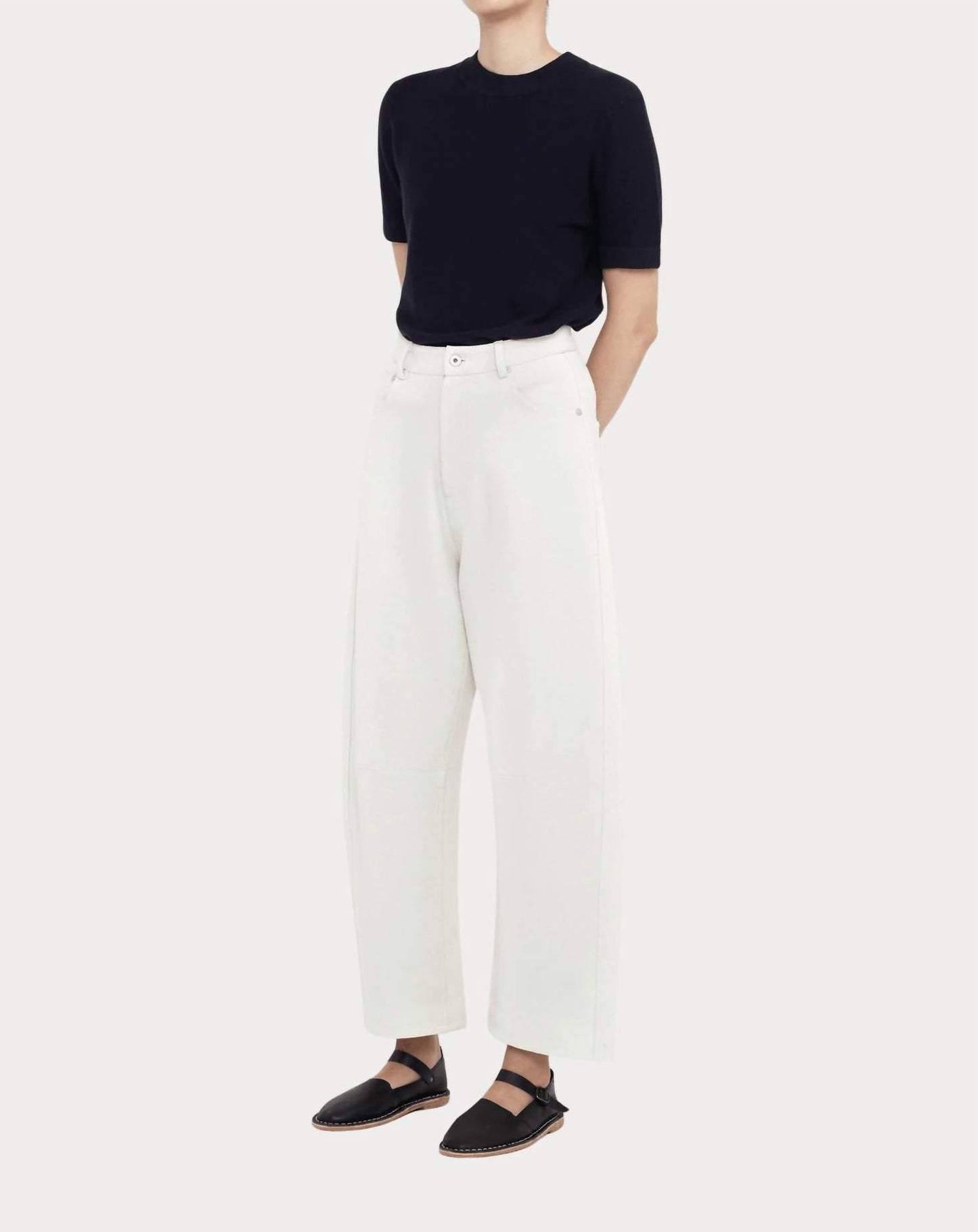 7115 By Szeki - Relaxed Curve Legged Trouser