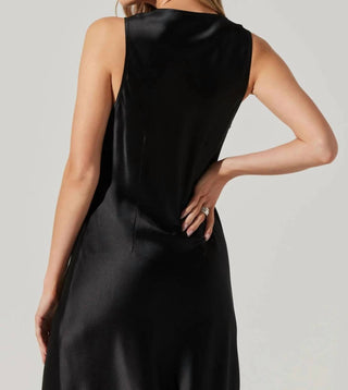 Astr - Vestido Midi de Cetim Ellora