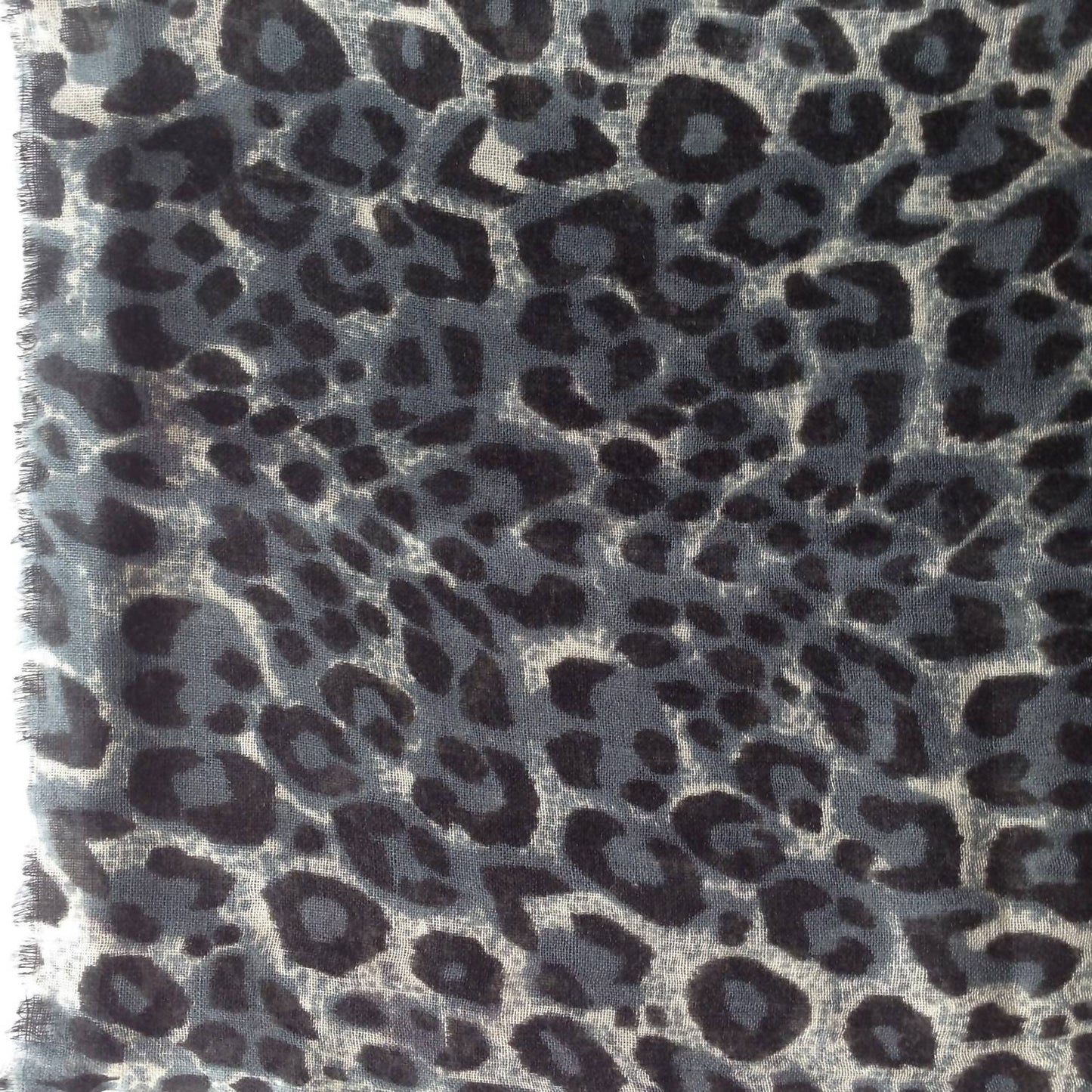The Gray Crab - Women's Cotton Scarf