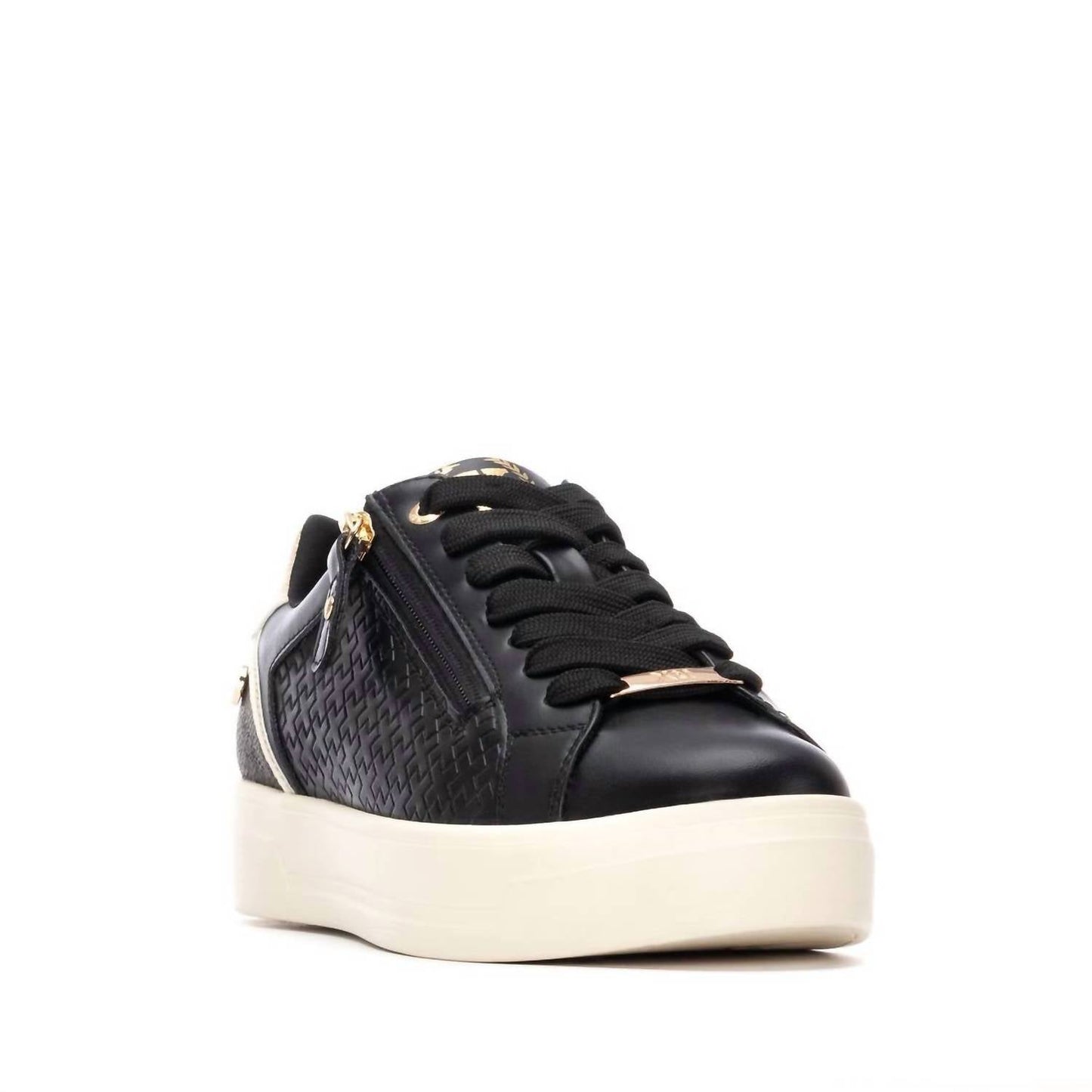 Xti - Women's 144371 Round Toe Sneakers