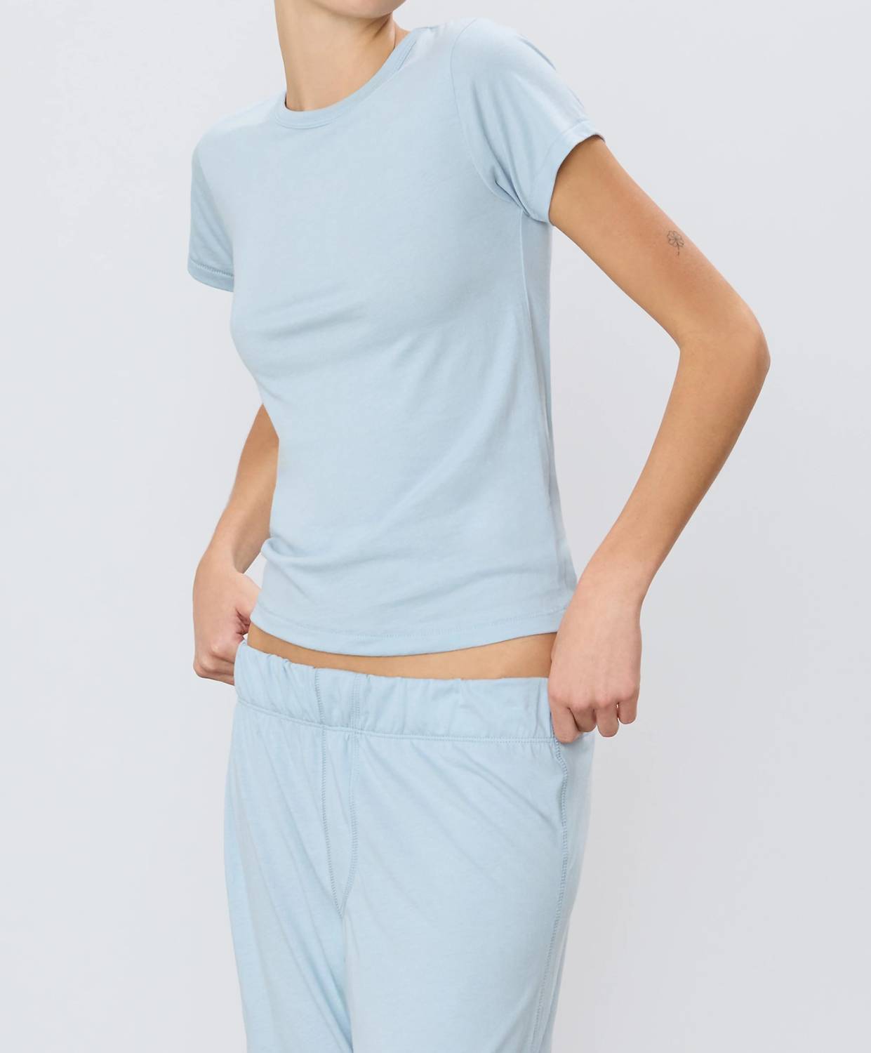 Eterne - Fitted Crewneck Short Sleeve T-shirt