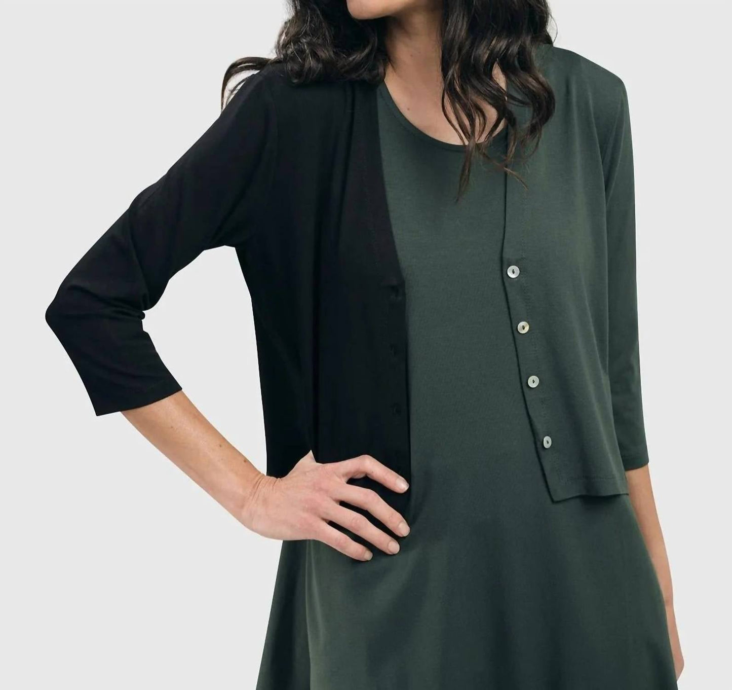 Alembika - Essential 2-tone Crop Cardigan