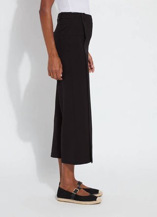 Lysse - Calça Cropped com Detalhe de Plissado Kori