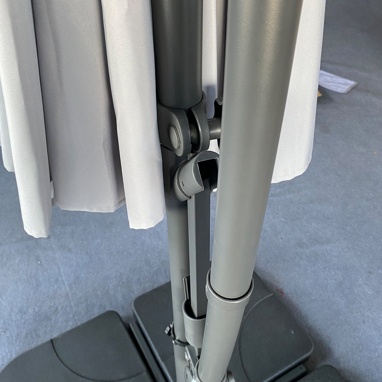 10 ft Offset Cantilever Patio Umbrella with Crank Gray