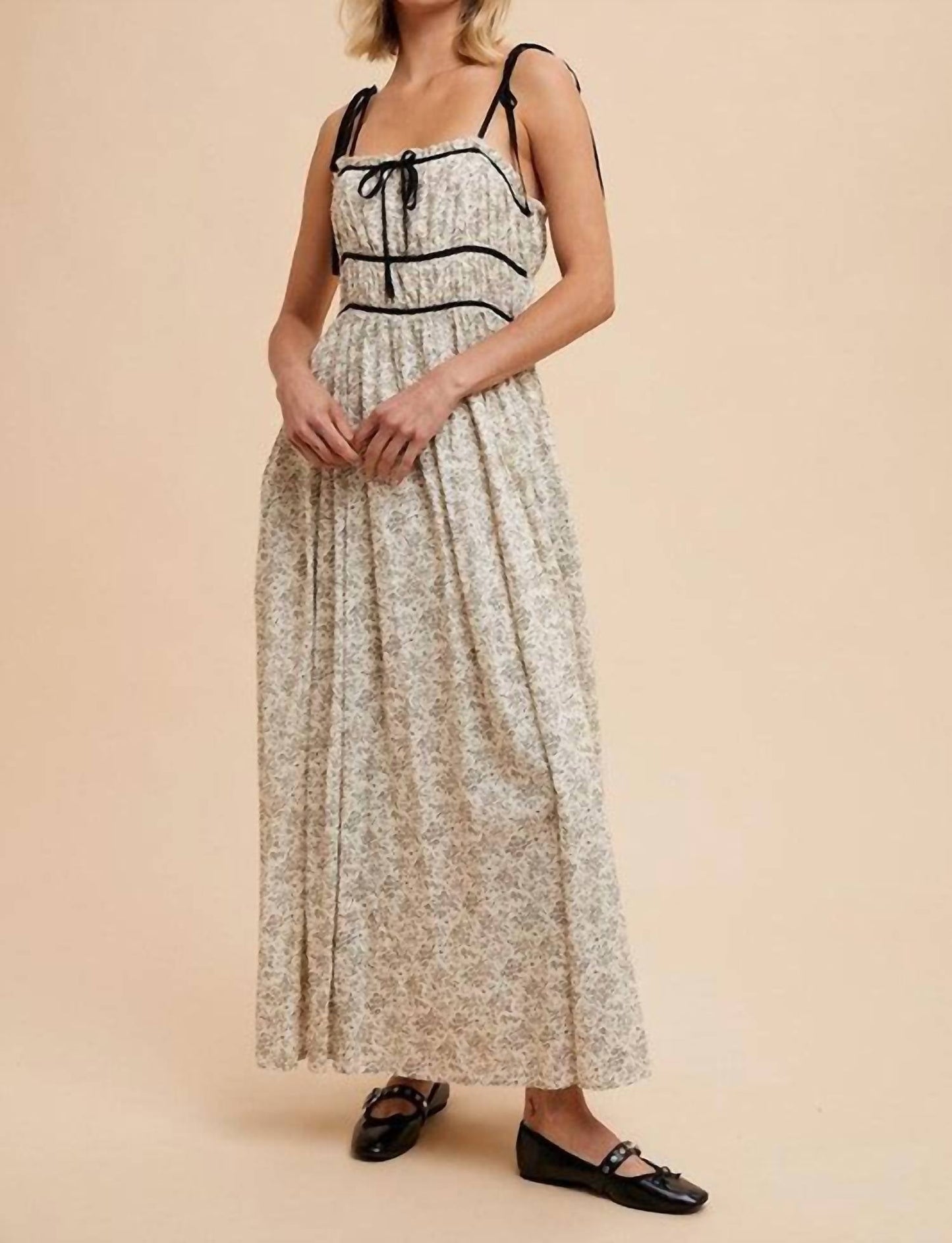 In-Loom - Vivian Contrast Trim Maxi Dress