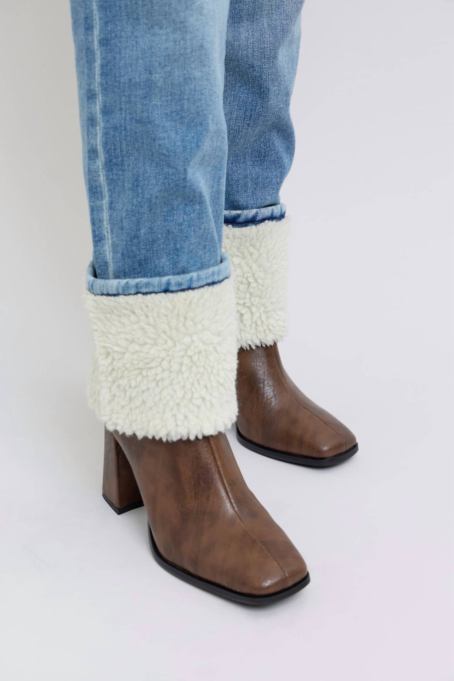 Judy Blue - Sherpa Cuffed Jeans